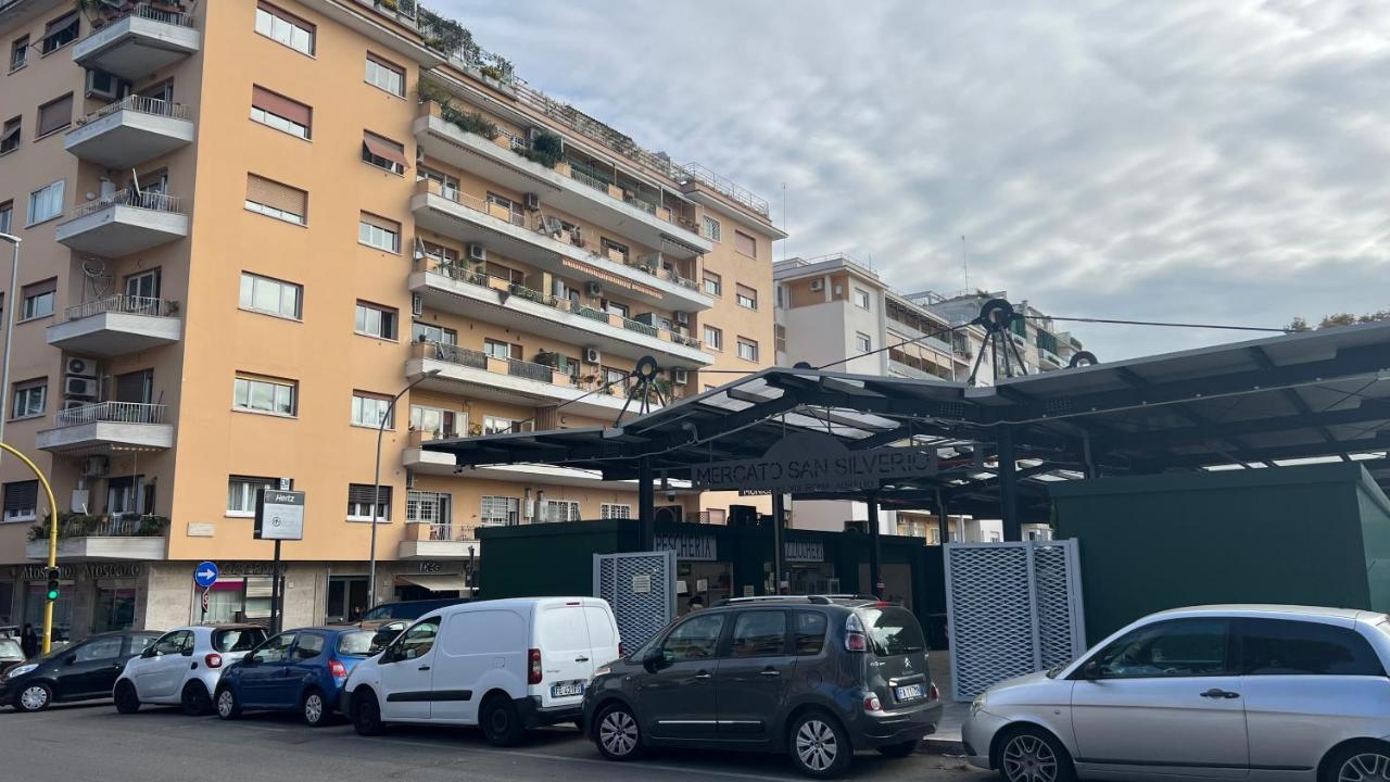 Silverius - Roma'S Delightful Lodges Bagian luar foto